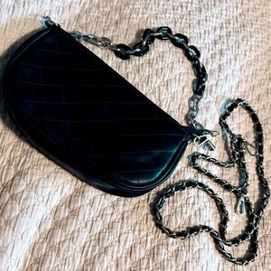 Black Quilted Silver Chain Shoulder Purse $6